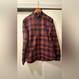 J. Crew Men’s Button Down Shirt in red plaid - Size M slim